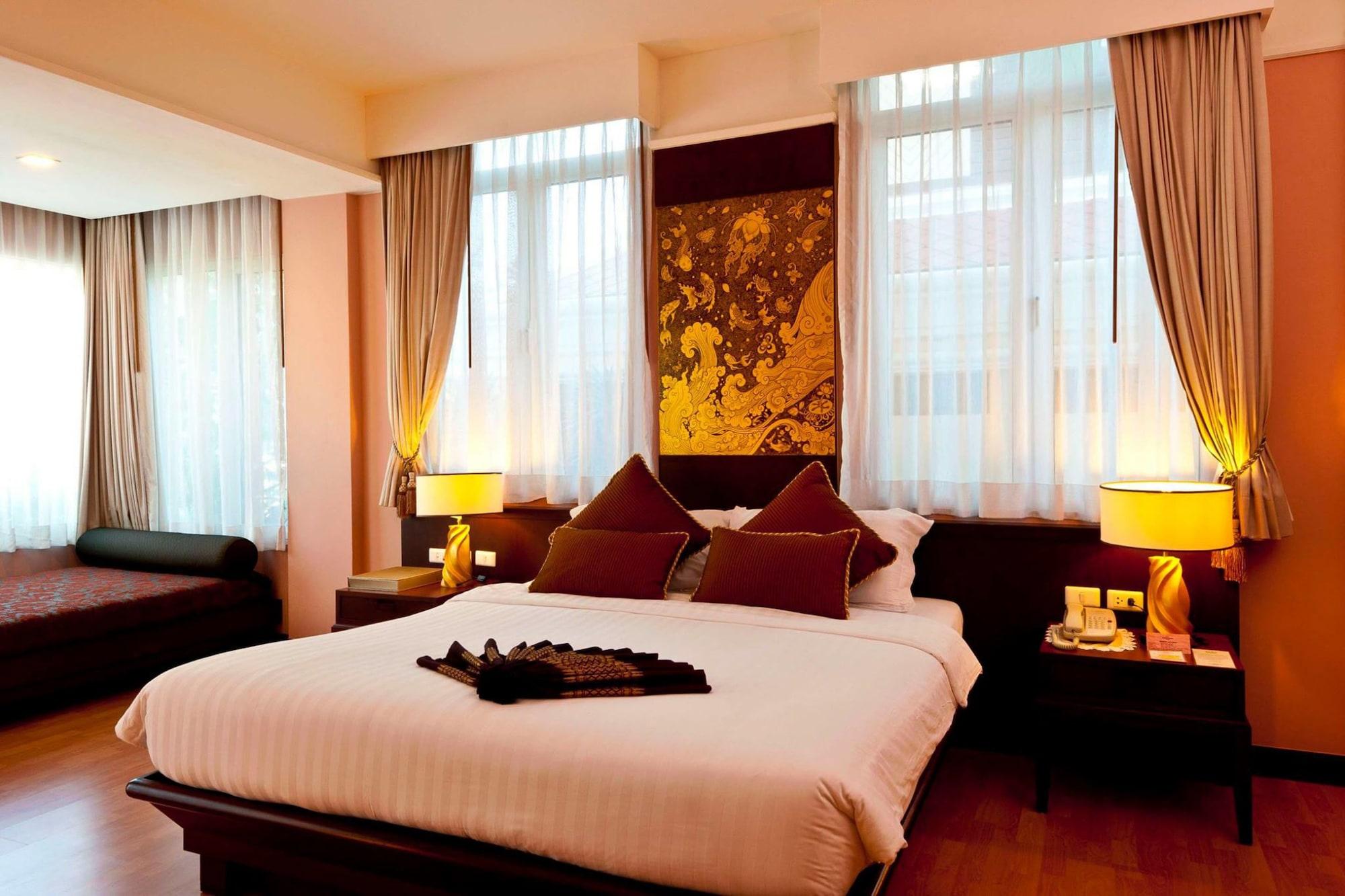 Grand Pacific Sovereign & Resort 5*
