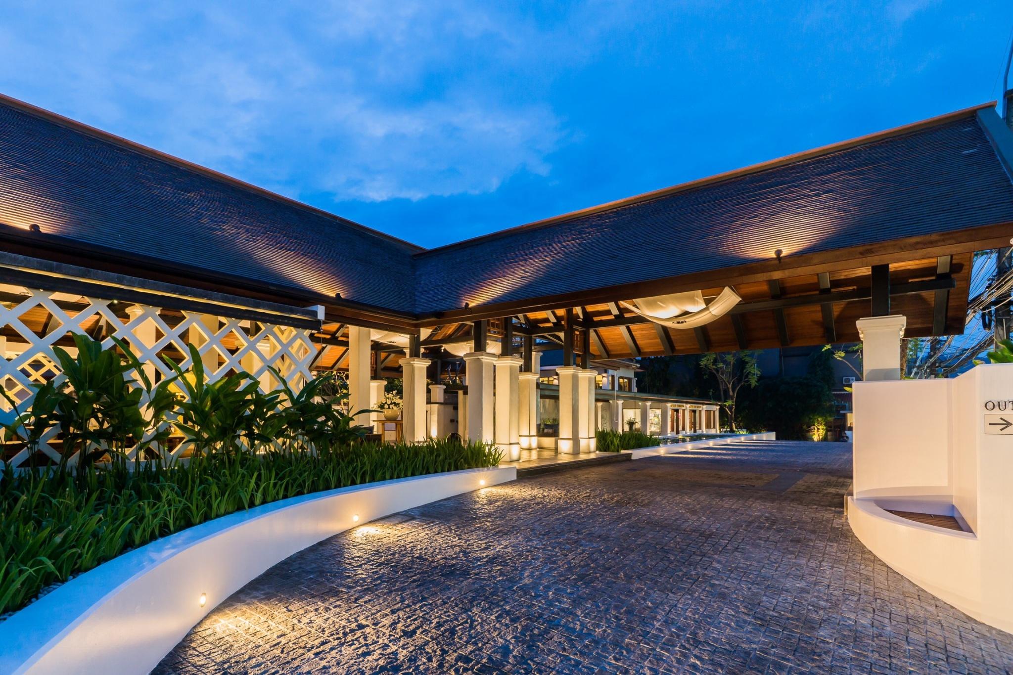 Regent Resort