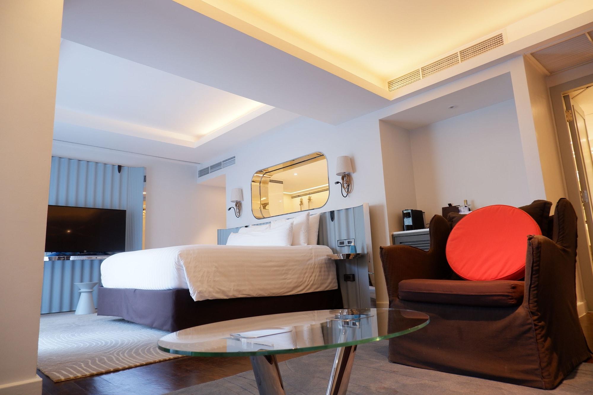 The Boathouse Phuket-sha Resort 4*