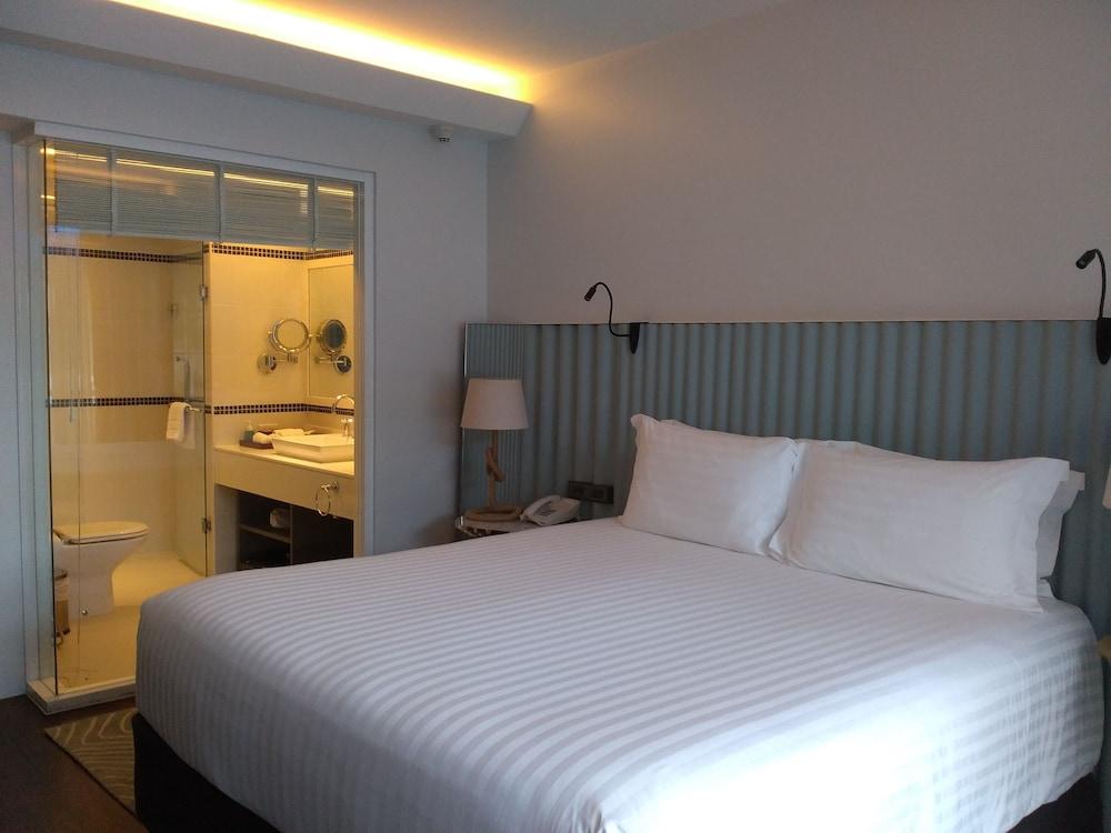 The Boathouse Phuket-sha 4* Praia de Kata