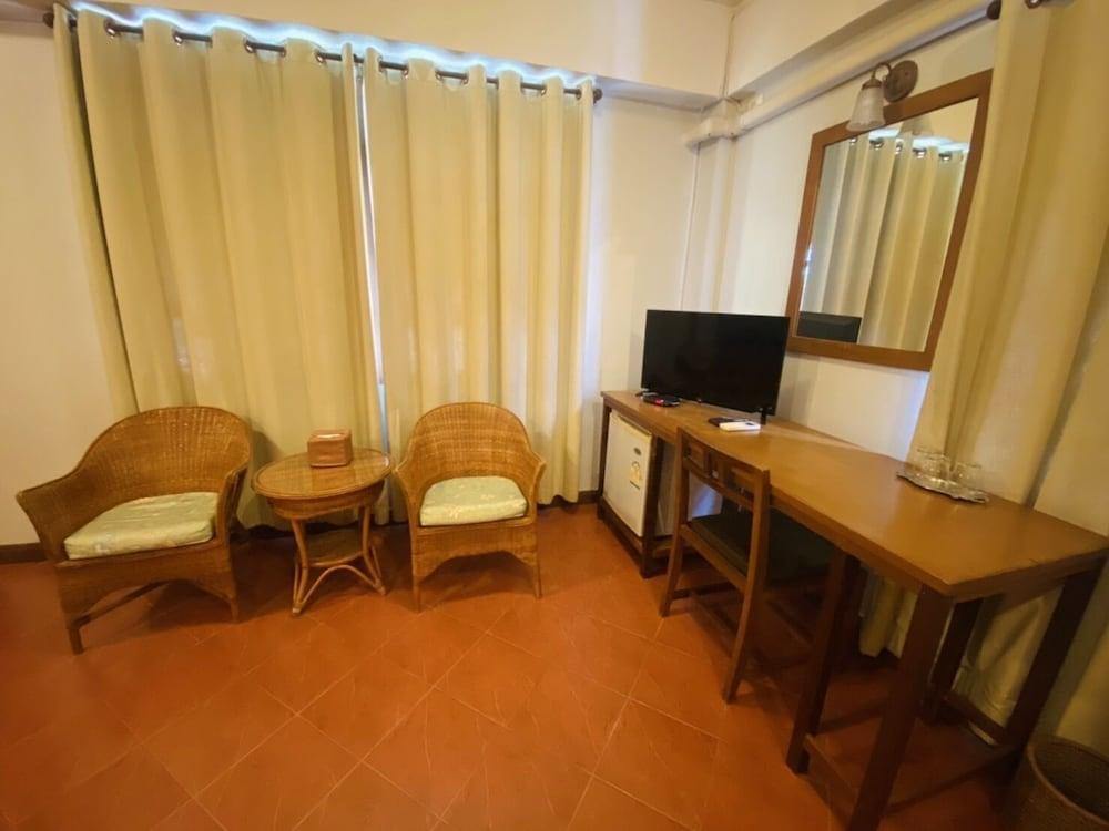 Sun Hotel Phetchaburi