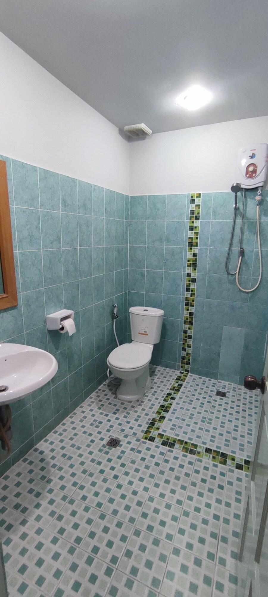 Guest house Traveller's Rest Sports Bar 2*