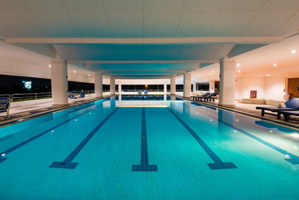 Hotel Ocean Marina Pattaya Jomtien 5*