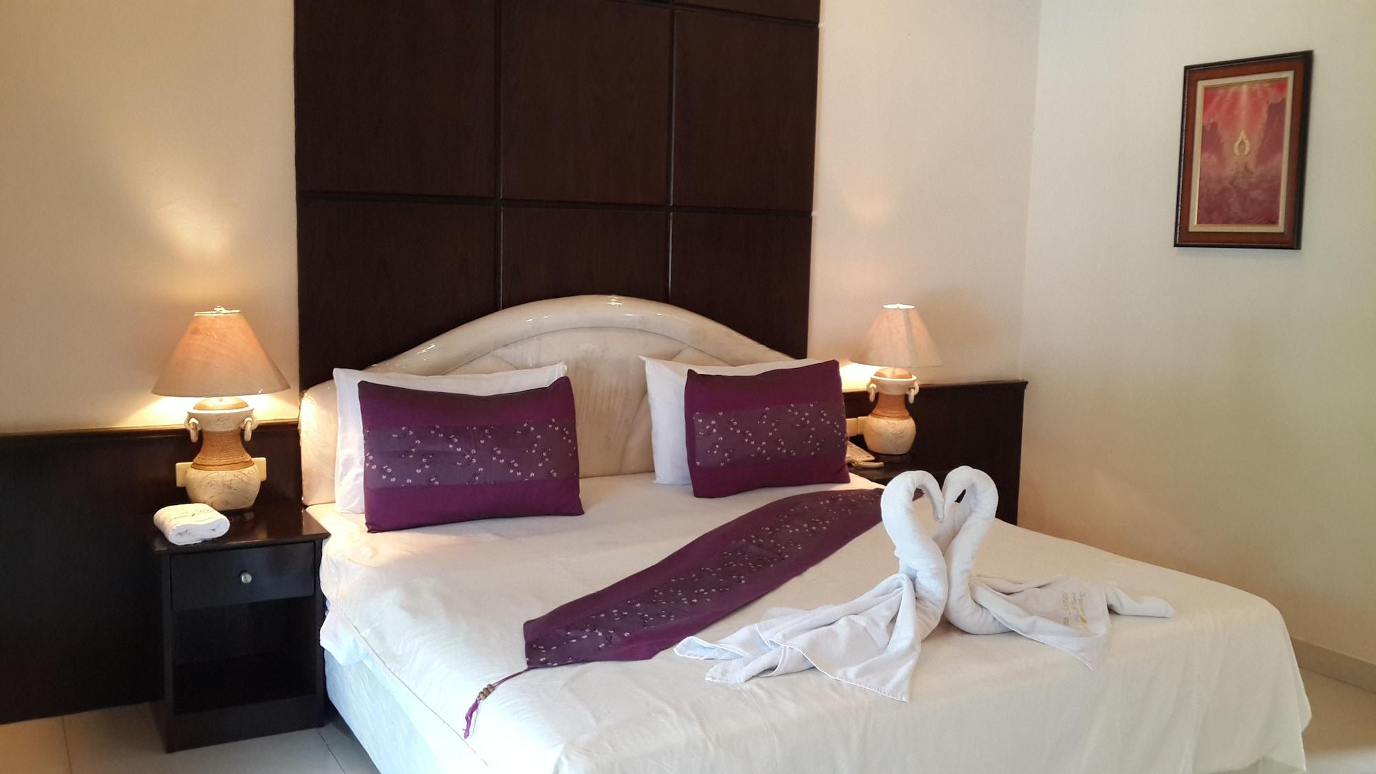 Hotel Serene Sands 4*