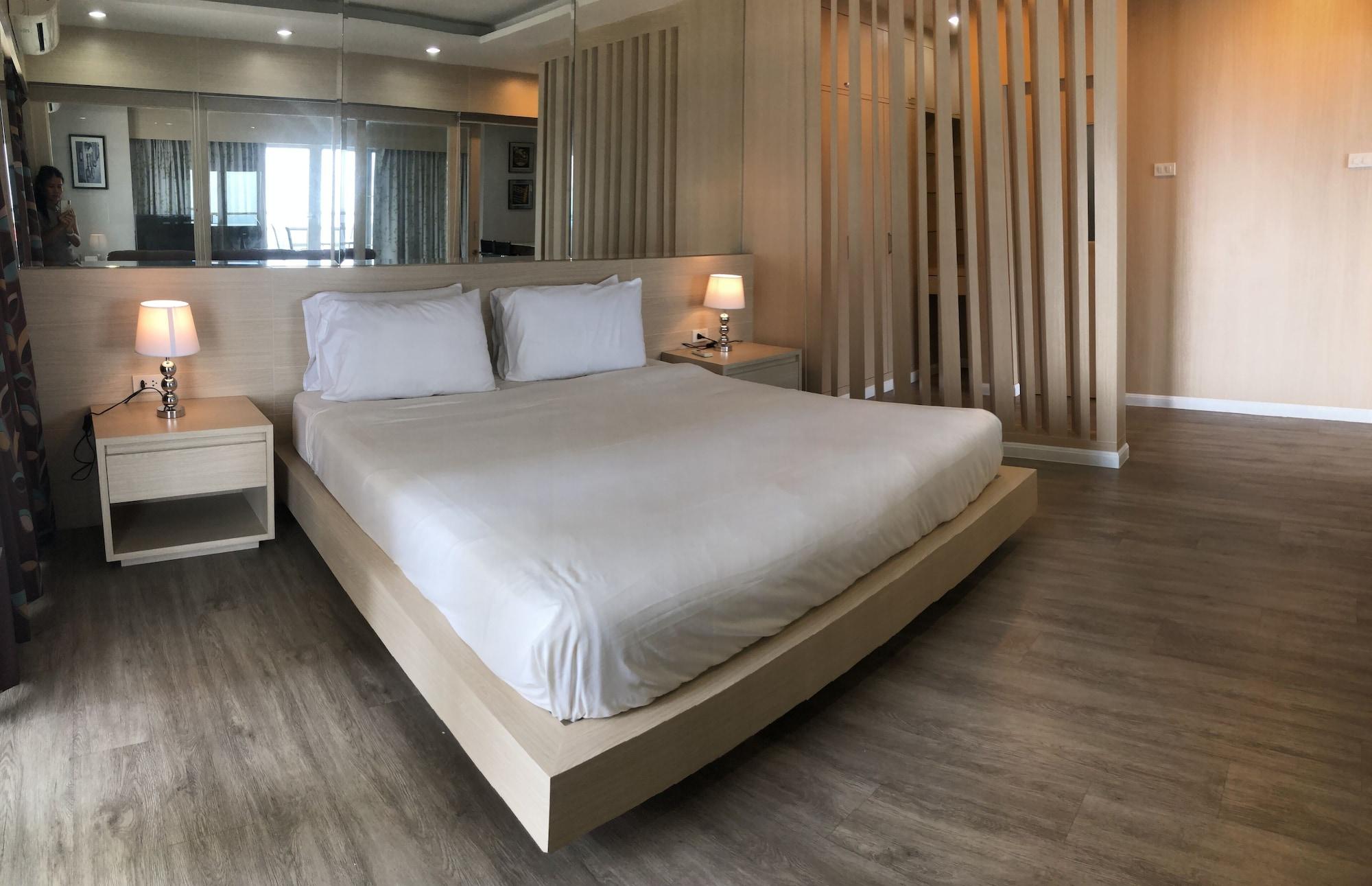 View Talay 6 By Honey 3*