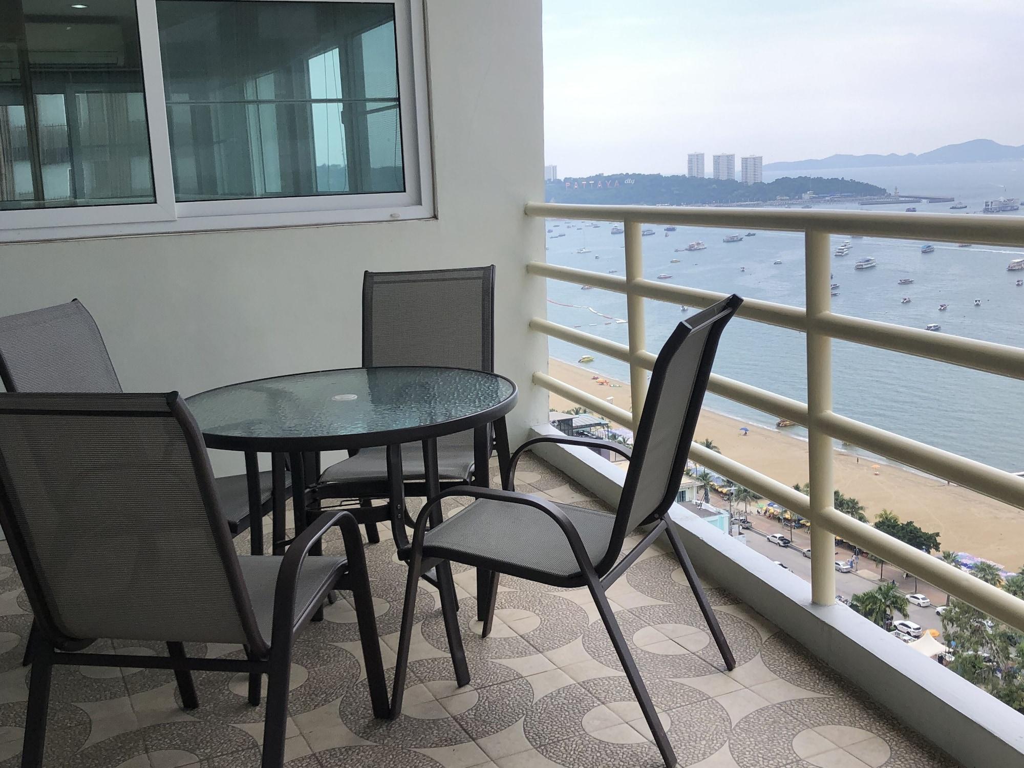 View Talay 6 By Honey Hotel 3*