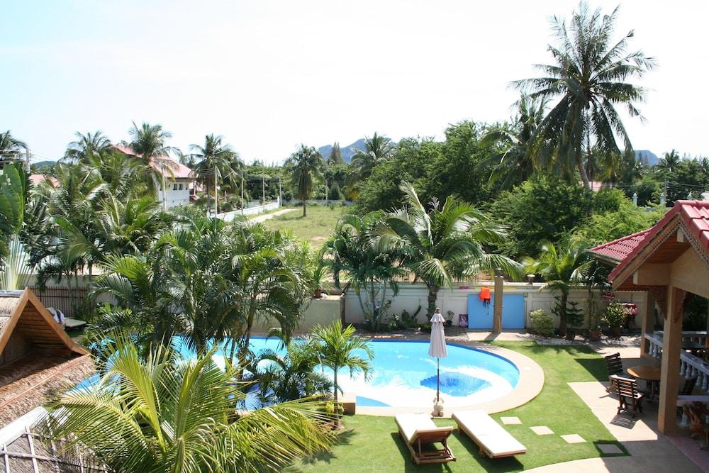 Long Resort Sam Roi Yot