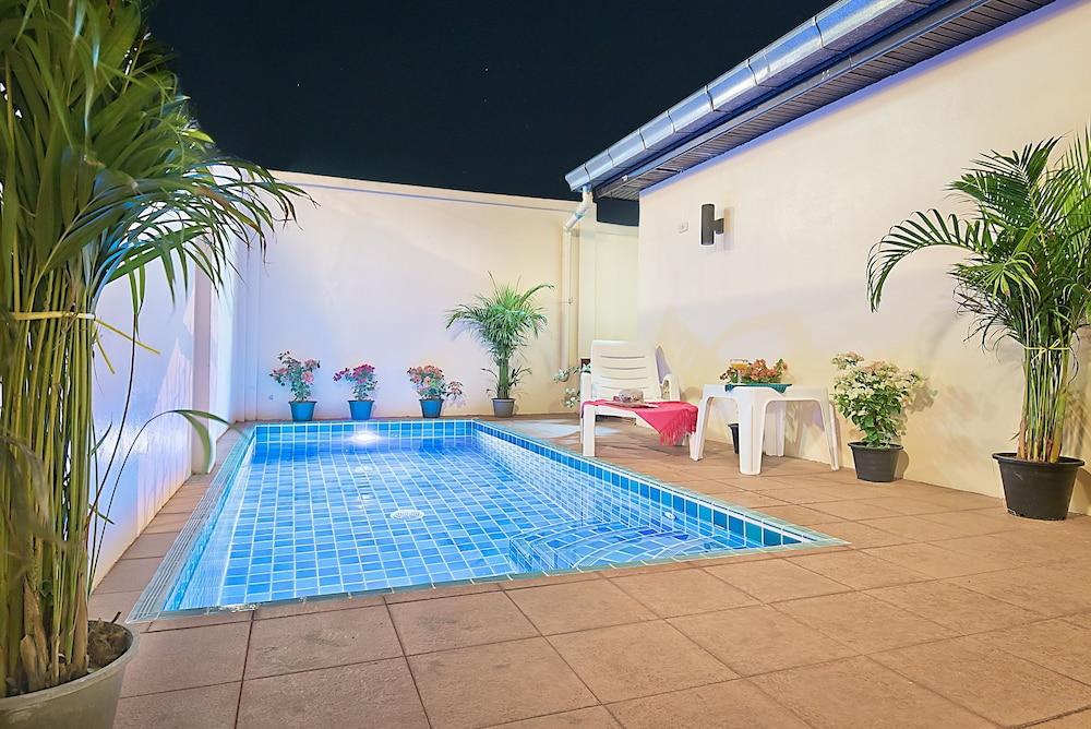 Butterfly Garden Boutique Residence: Luxury With Baths Hotel Pattaya