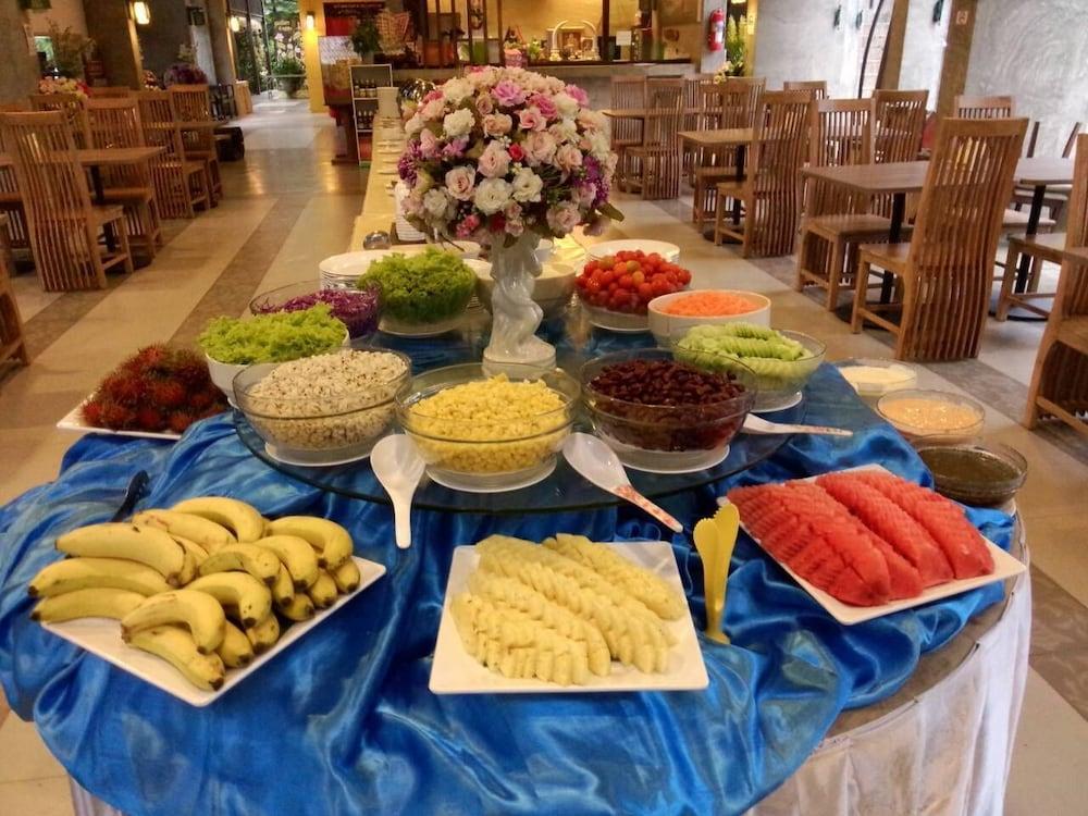 Poonyamantra Resort 4*