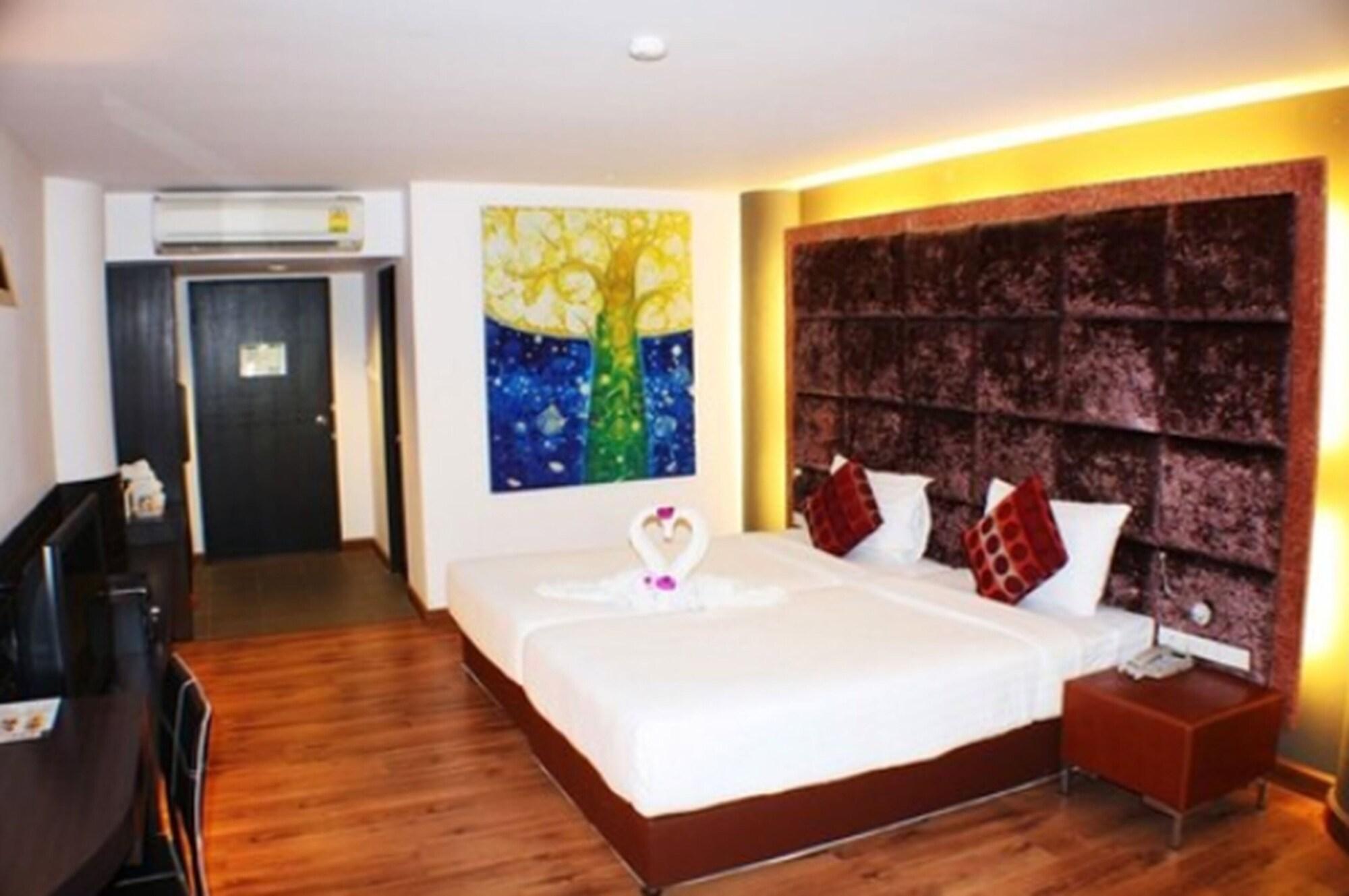Splendid @ 4* Jomtien Beach