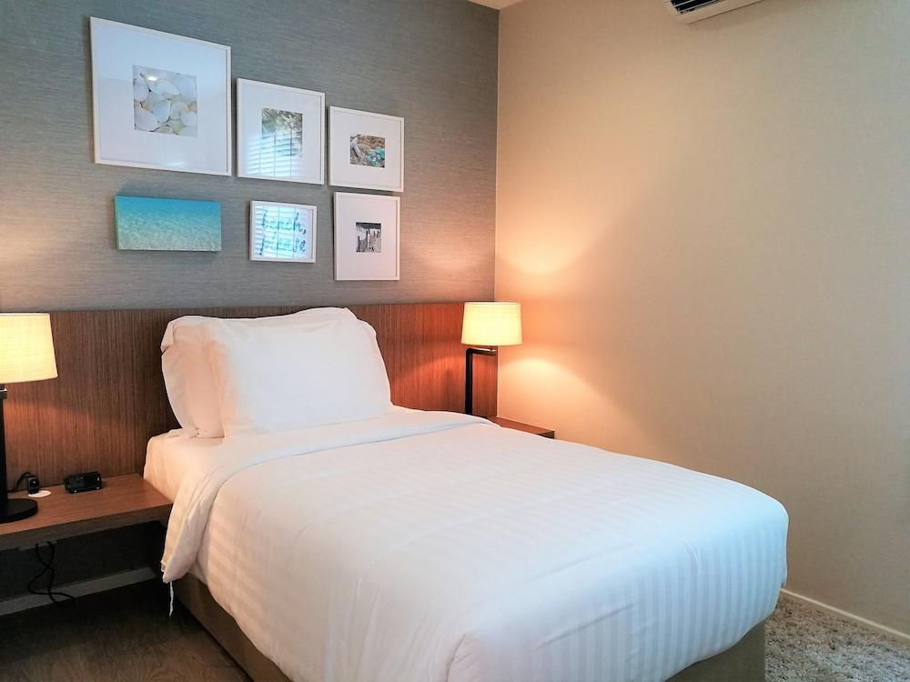 Hotel White Residences Pattaya 4*
