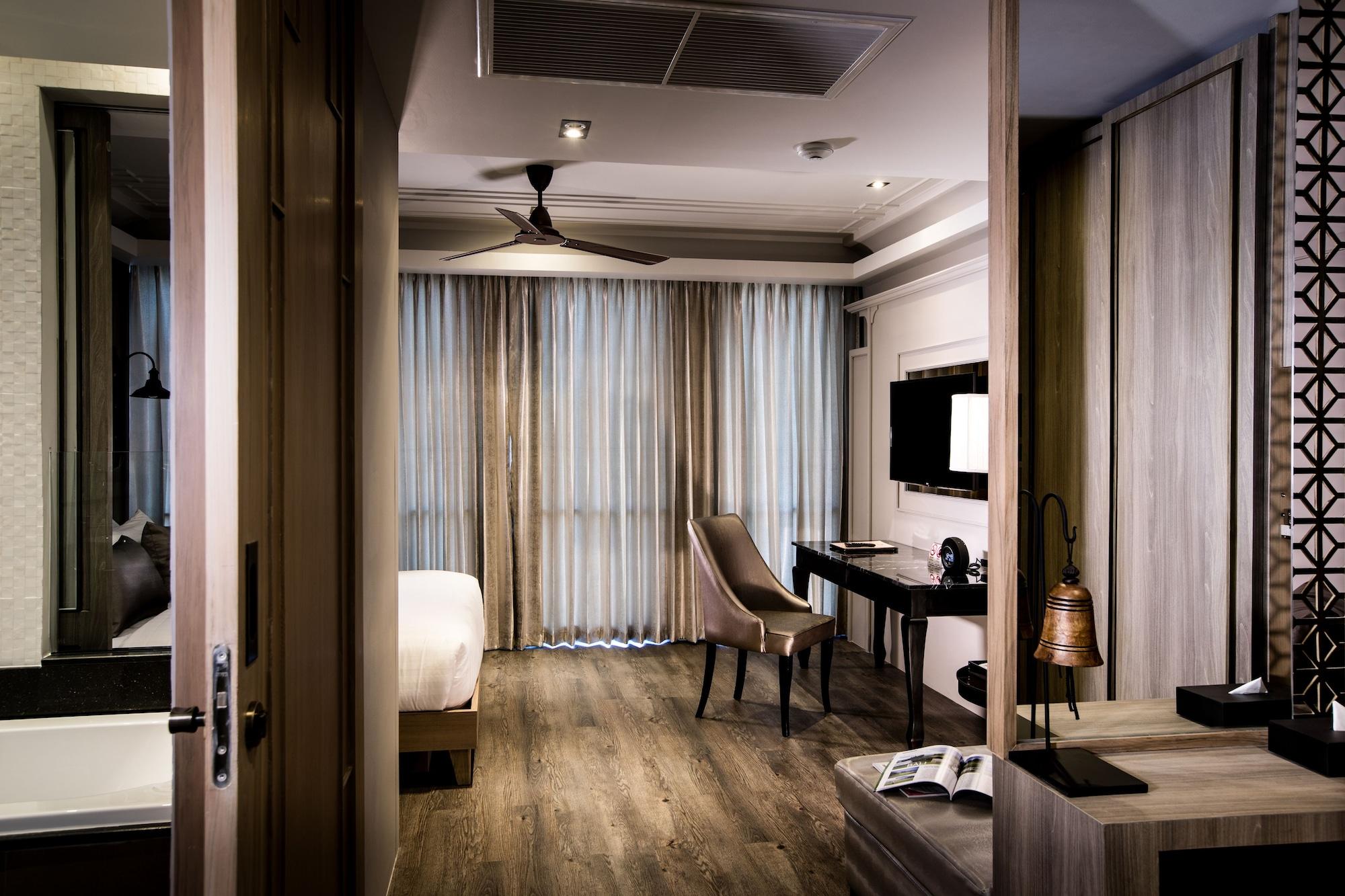 De Chai The Deco Chiang Mai - Sha Plus Hotel
