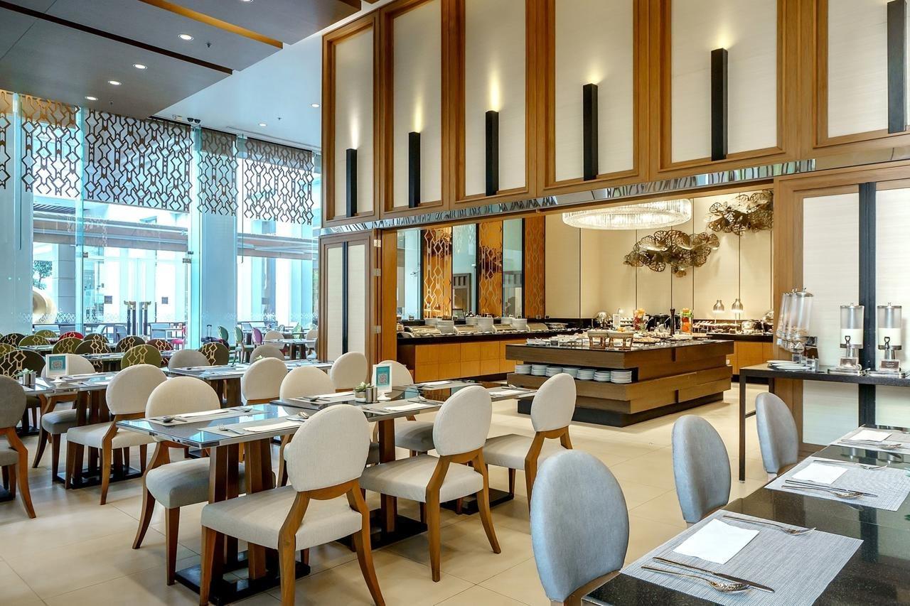 Grande Centre Point Ploenchit Hotel 5*