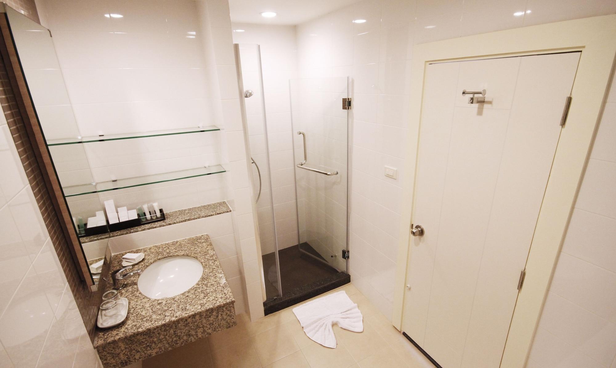 Classic Kameo & Serviced Apartments, Aparthotel 5*