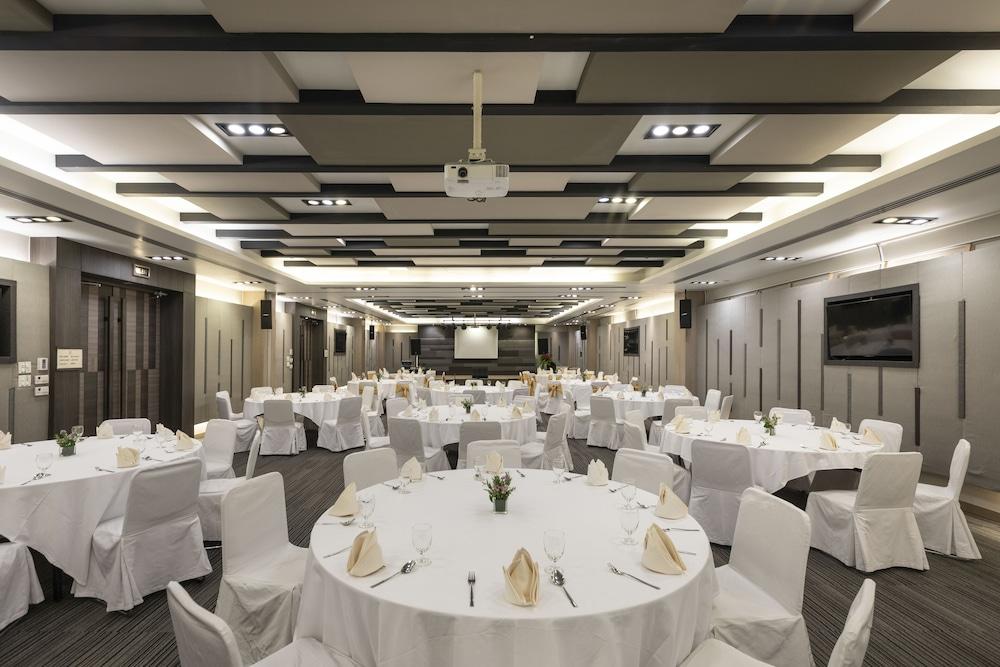 Aparthotel Classic Kameo & Serviced Apartments, 5*
