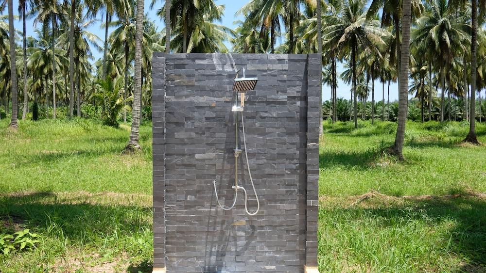 Golden Coconut Khao Lak