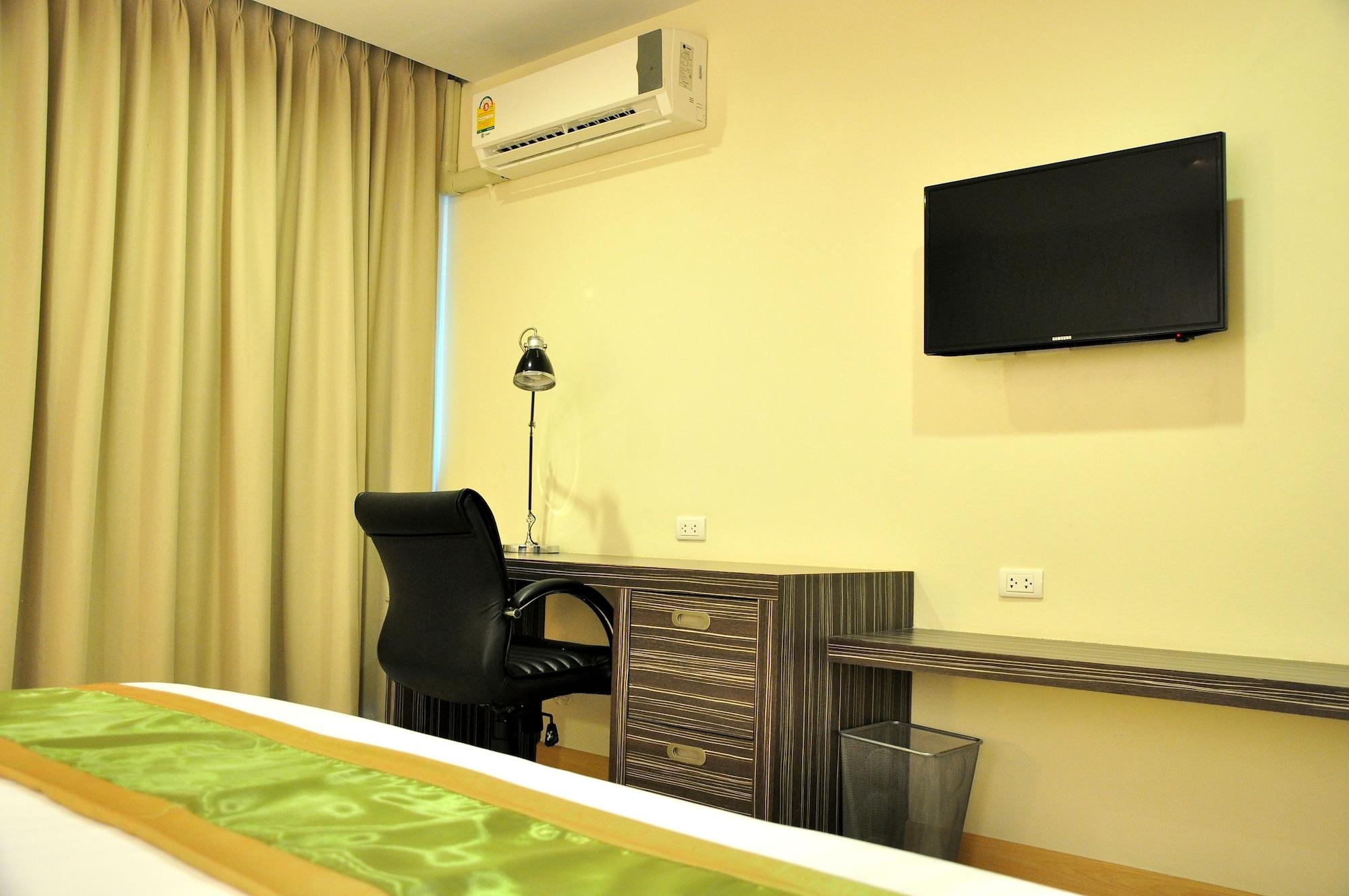 Hotel Tamarind Garden Rayong