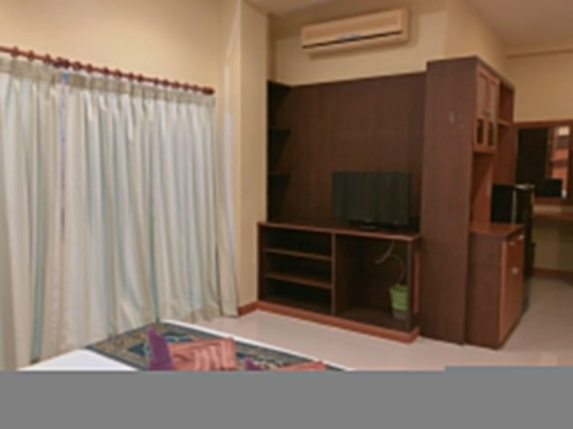 Lanta Boutique *