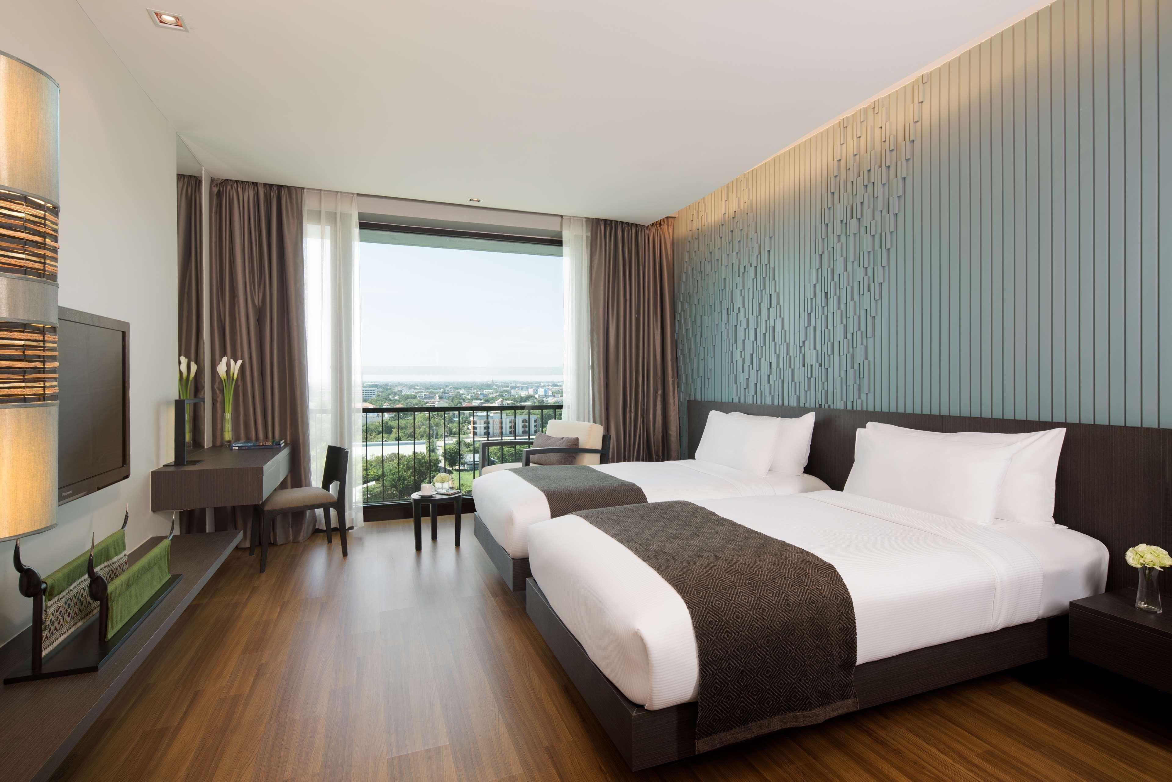 Avani & Convention Centre Hotel