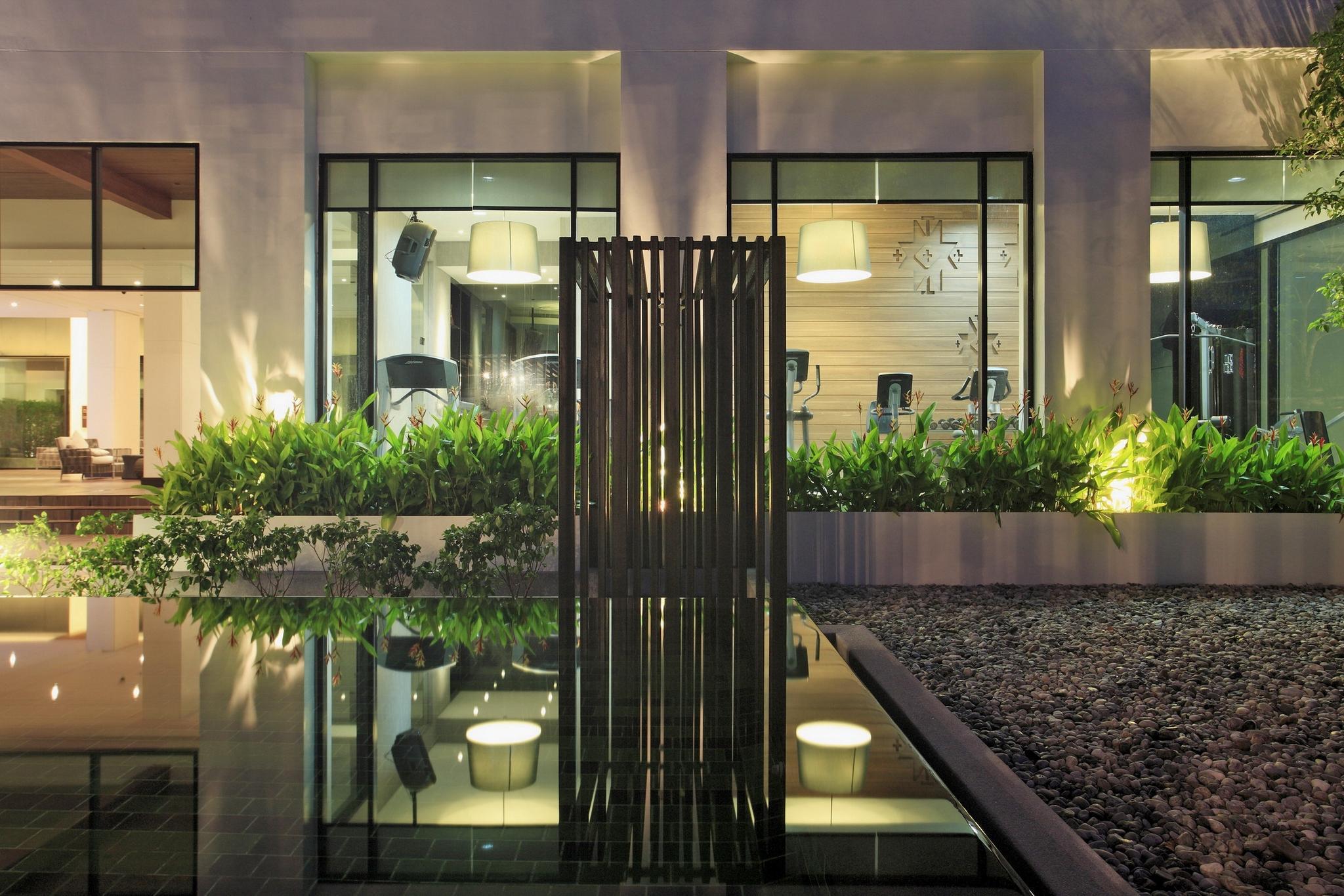 Avani & Convention Centre 5*