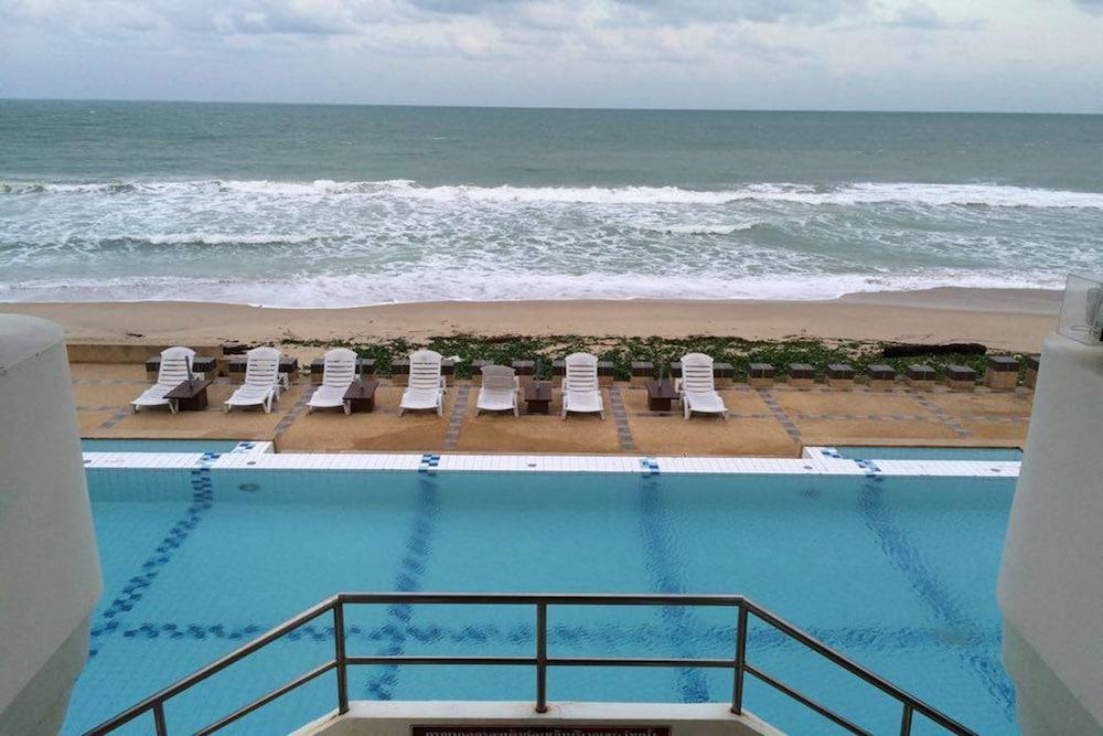 Golden Hotel 4*