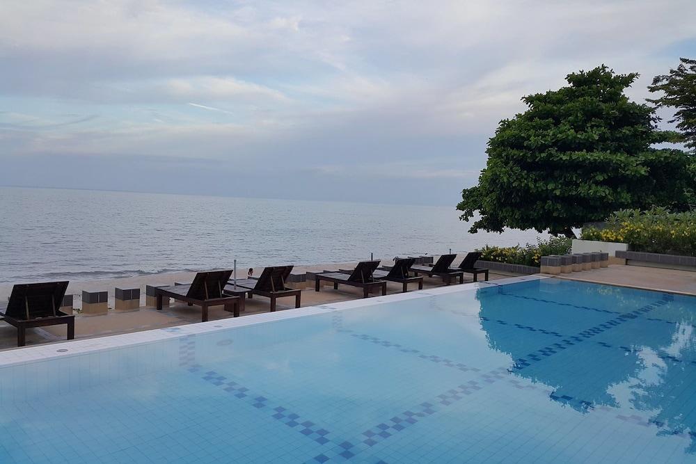 Golden 4* Khanom
