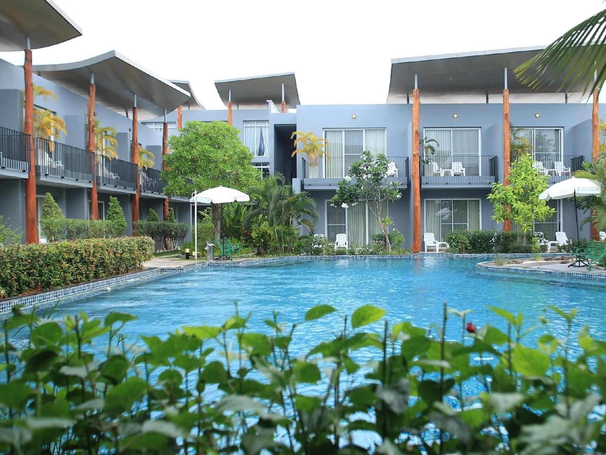 Paeva Luxury Serviced Sha Hotel 5*