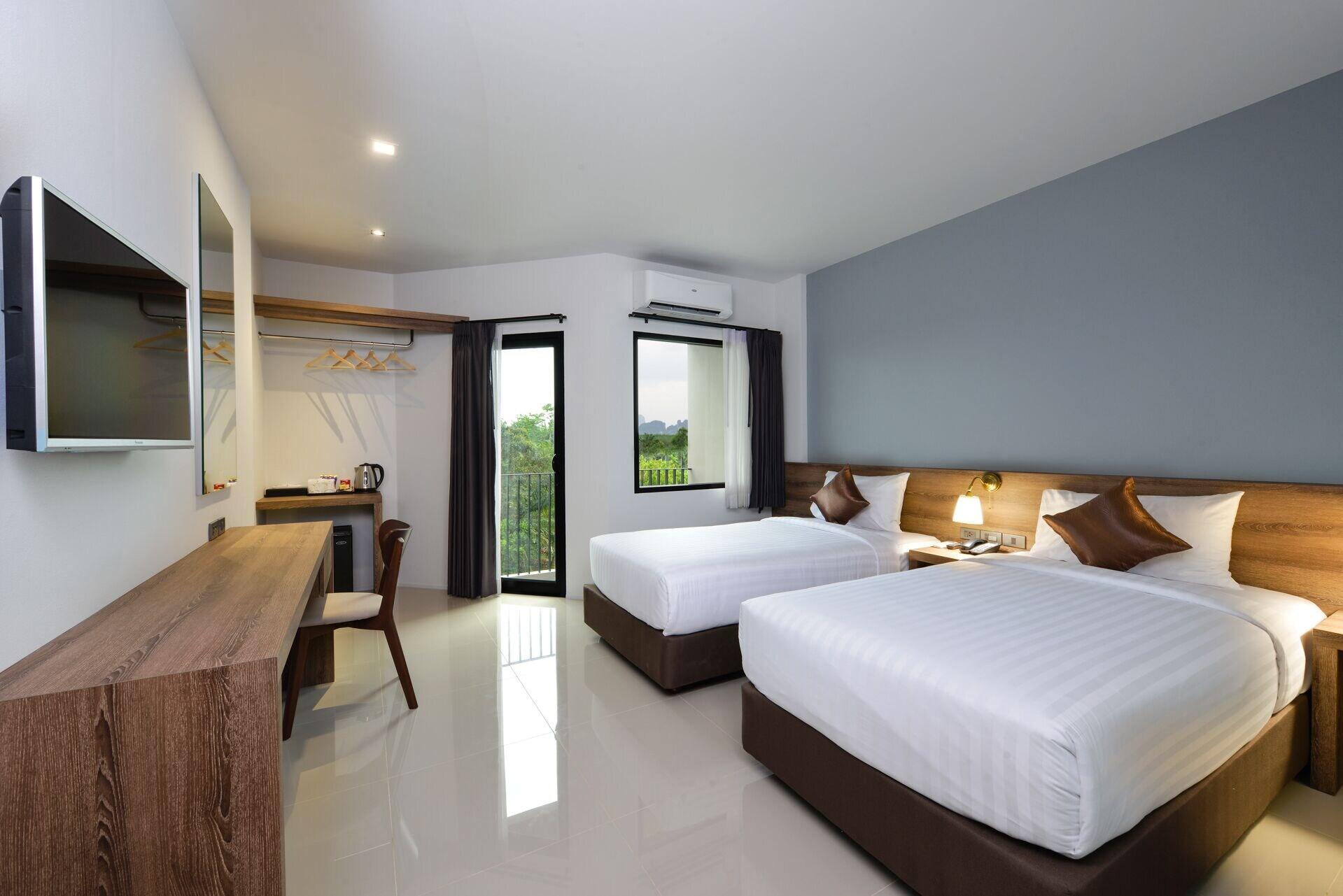Hotel The Chill At 3*