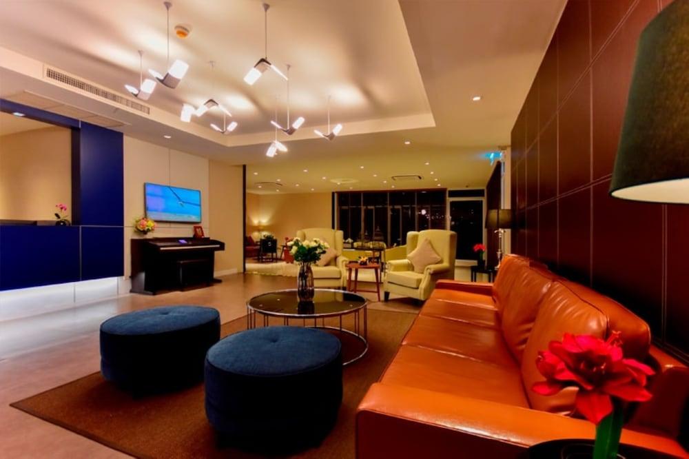 Paeva Luxury Serviced Sha 5*