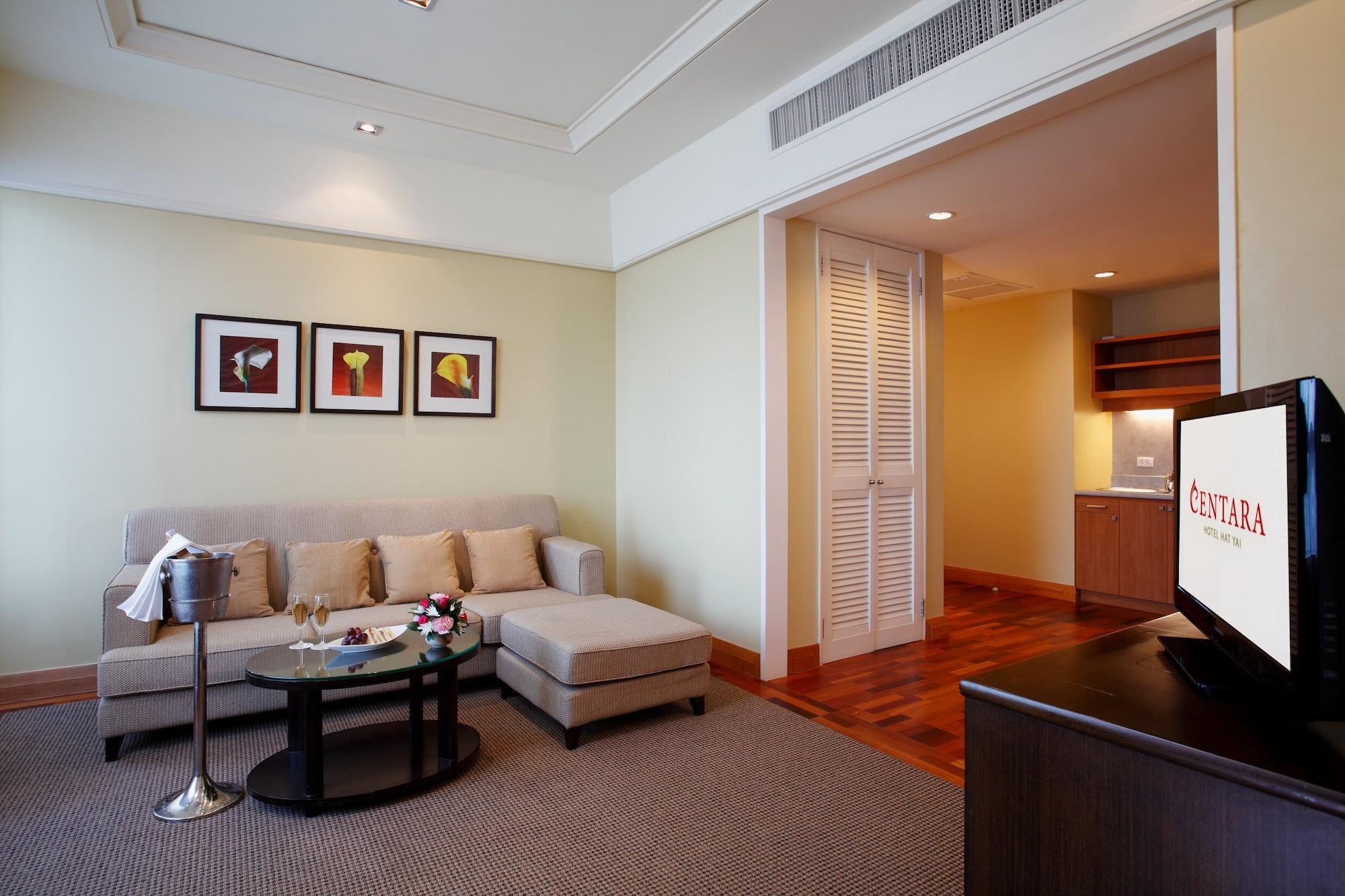Hotel Centara Yai 4*