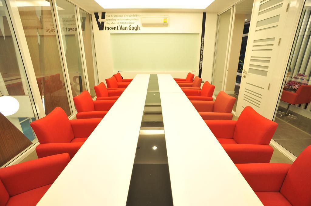Hotel Paeva Luxury Serviced Sha 5*