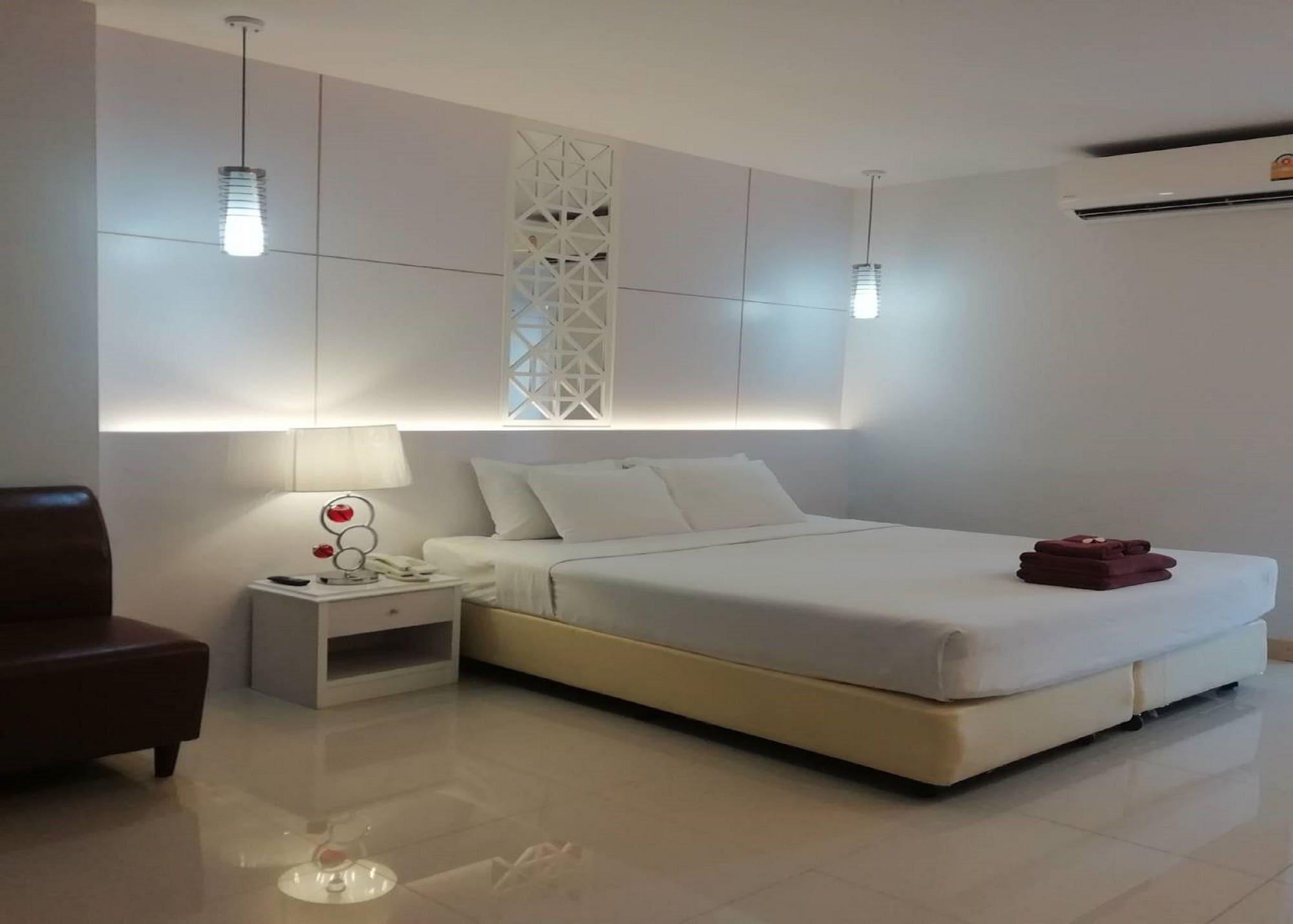 The Legacy Hotel