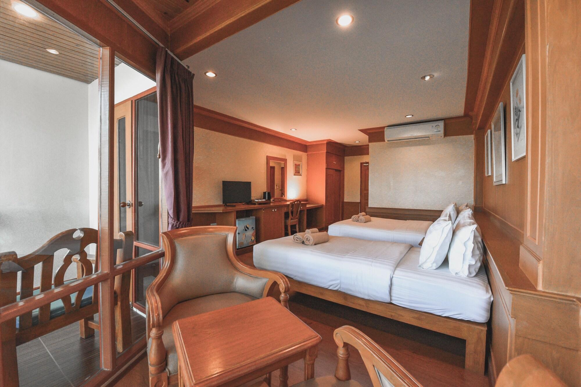 Resort Paradise Zone 3*