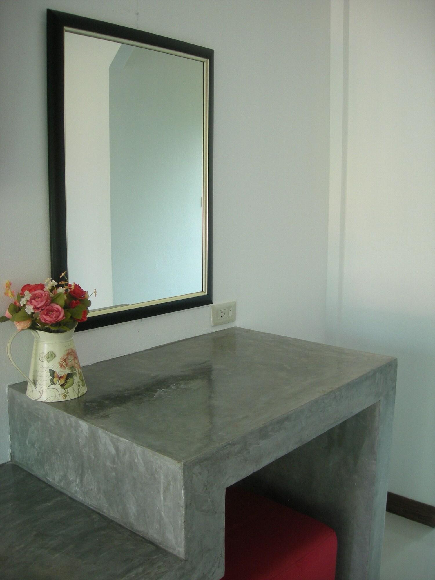 Holiday park Baan Rim Klong 2*
