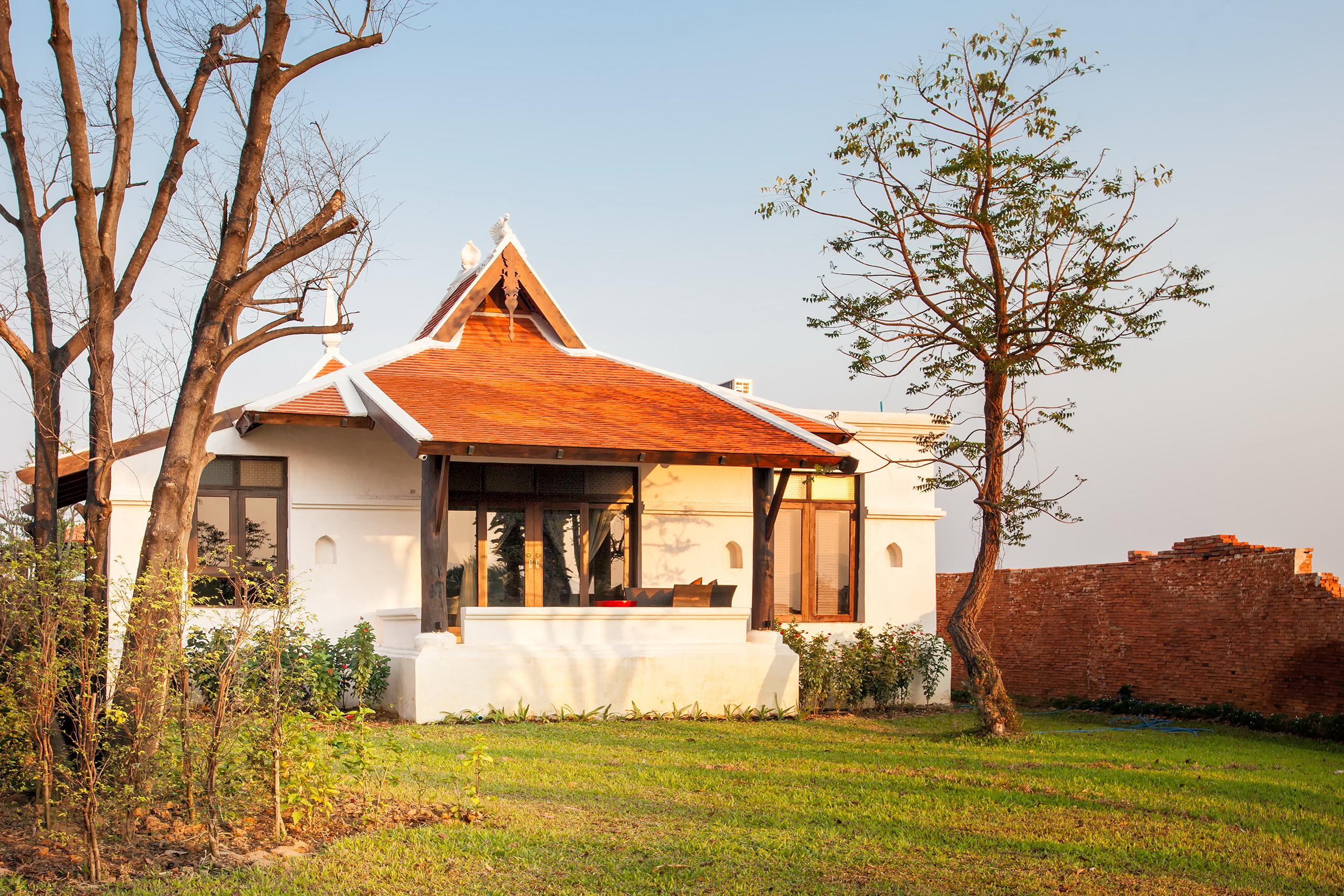 Sriwilai 4*