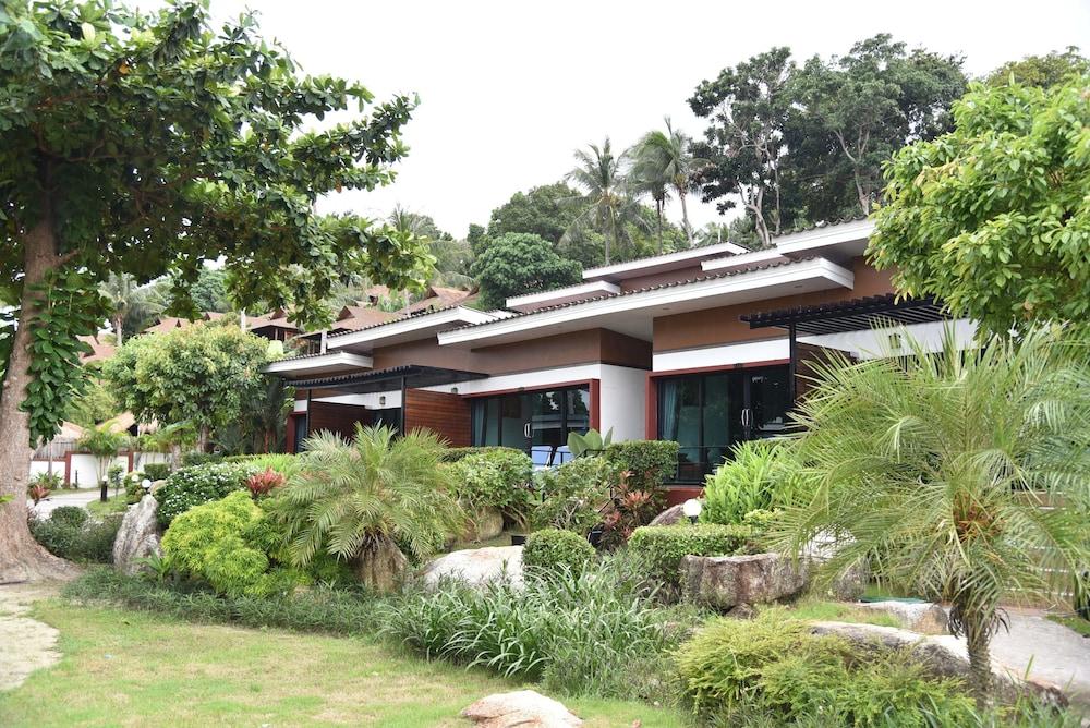 Kathalee & 3* Koh Lipe