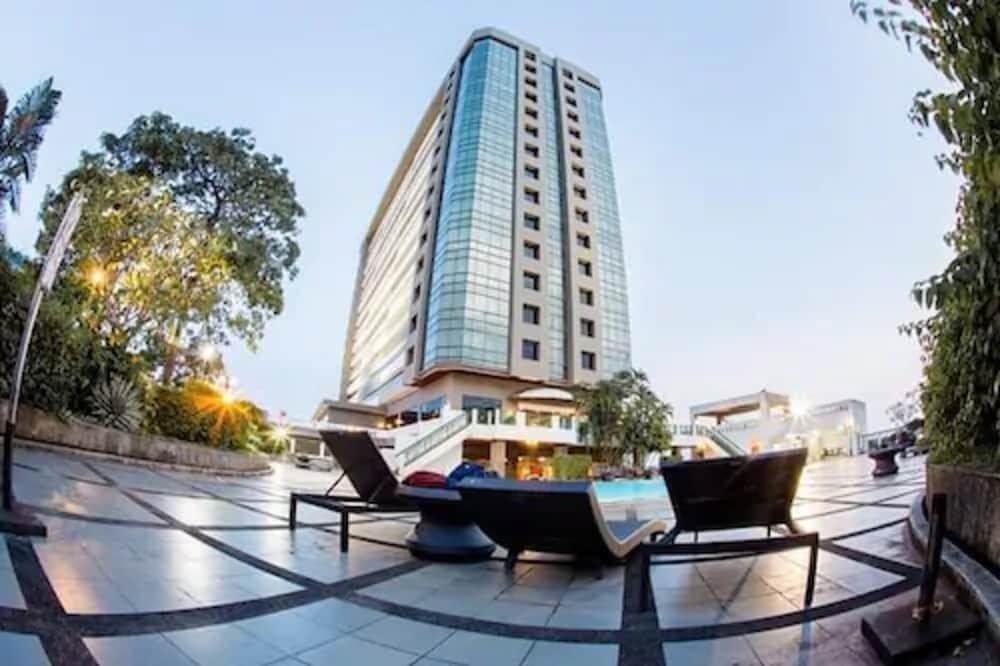 The Twin Lotus Hotel Nakhon Si Thammarat