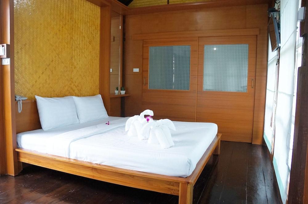 Resort Chanpraya 3*
