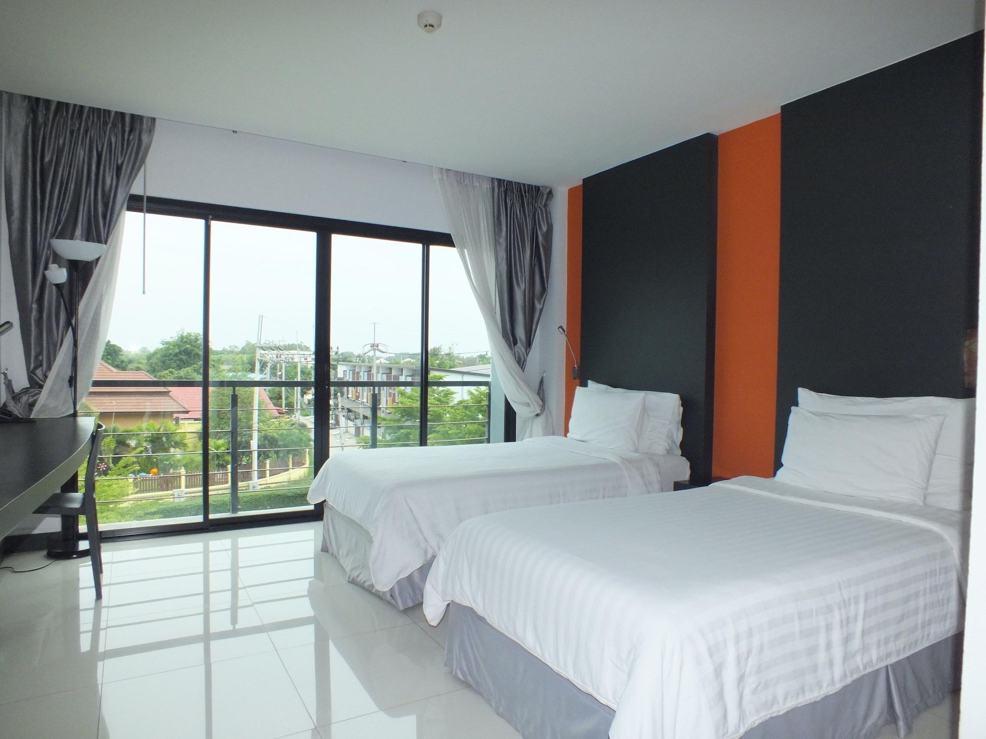 Hotel Hub De Leaf @ 3*