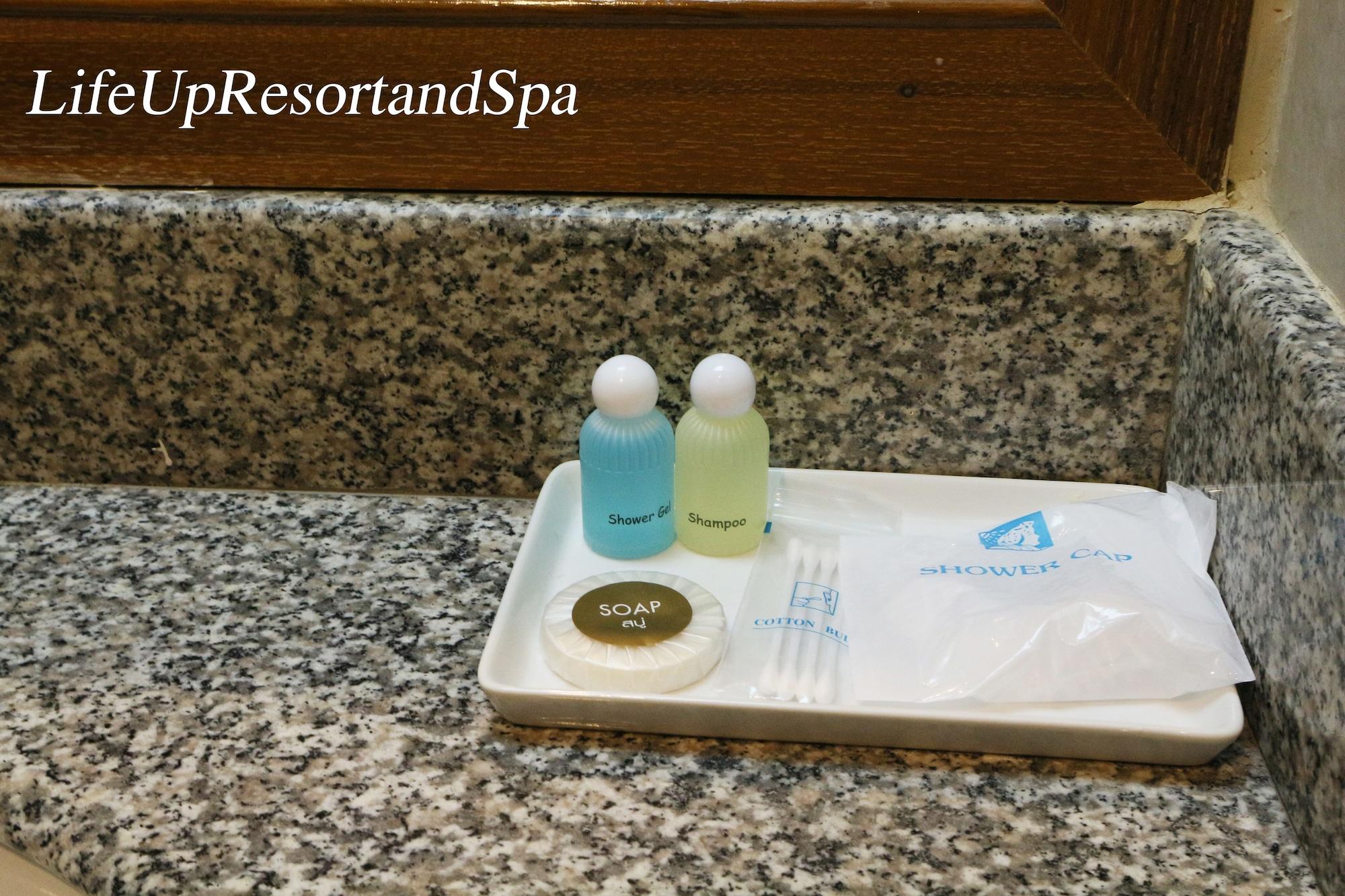 Life Up And 3* Chiang Mai