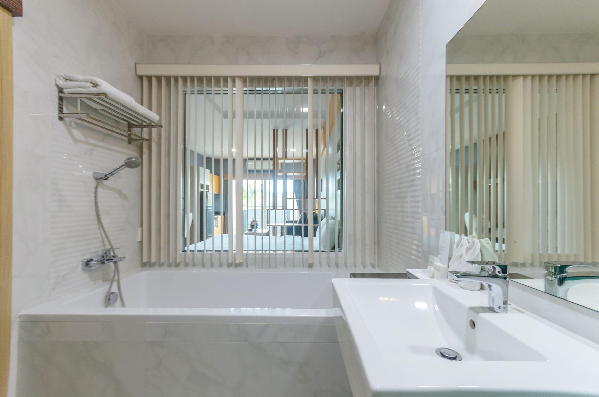Eastpana - Sha Extra Hotel Si Racha