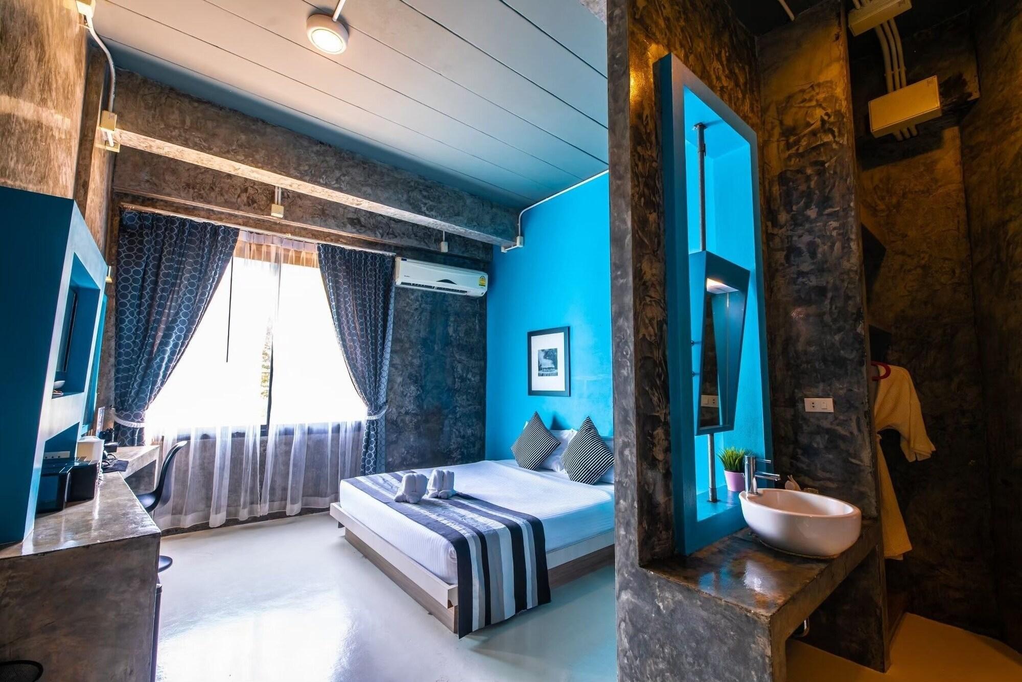 Hotel The B Trend 3*
