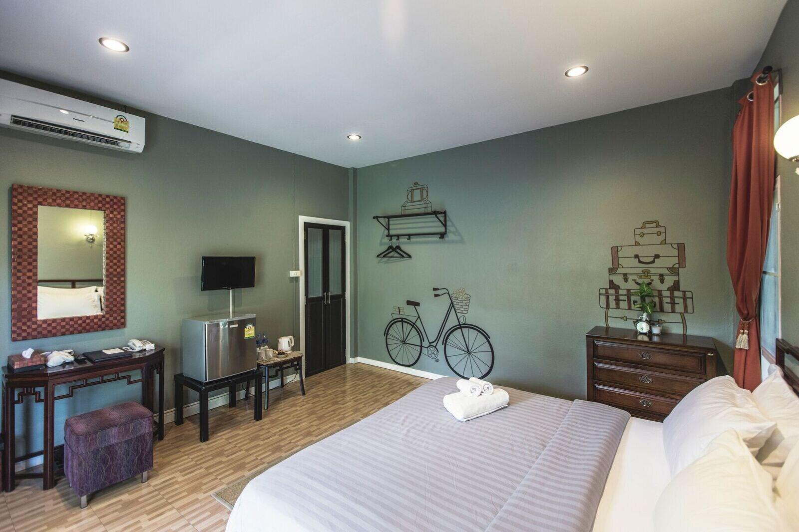 Resort Blu Monkey Pooltara & Pet Friendly