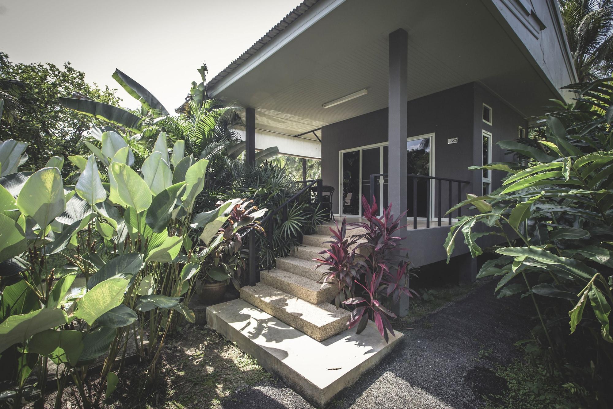 Blu Monkey Pooltara & Pet Friendly 4*