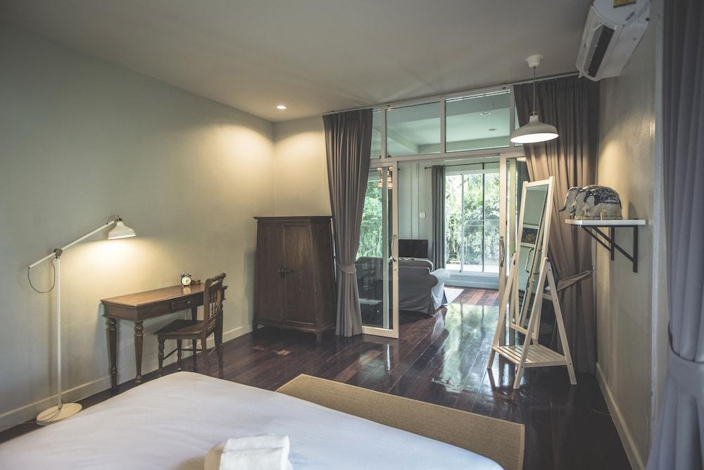 Blu Monkey Pooltara & Pet Friendly Resort Krabi