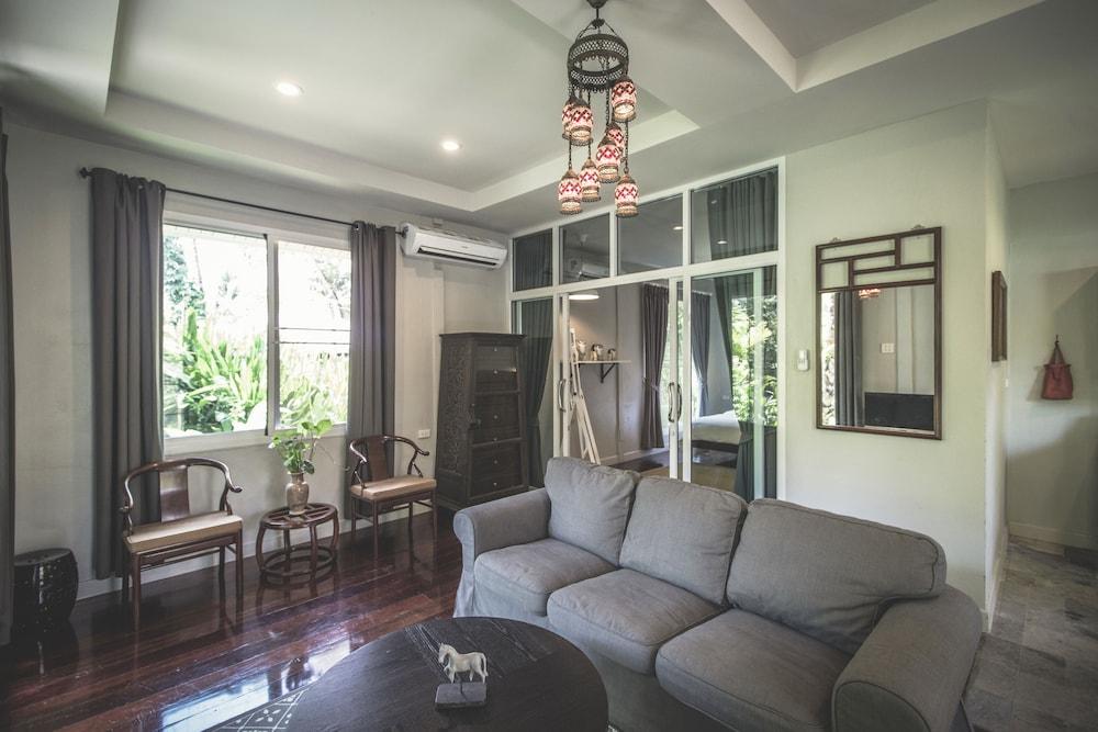 Blu Monkey Pooltara & Pet Friendly 4* Krabi