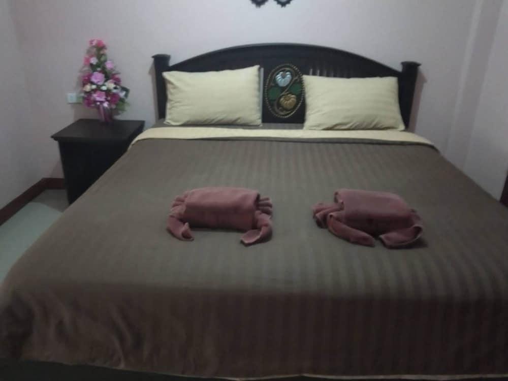 Hotel Grand And
