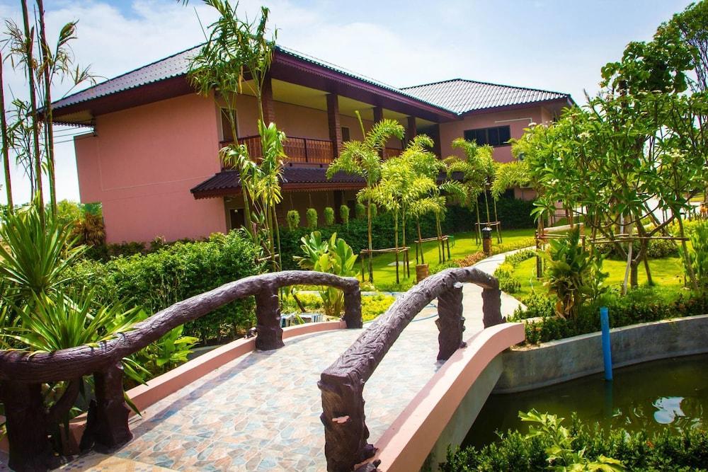 Grand And 2* Sukhothai