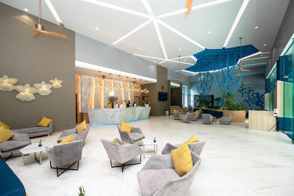 Bluesotel Smart Krabi Aonang - Adults Only Hotel