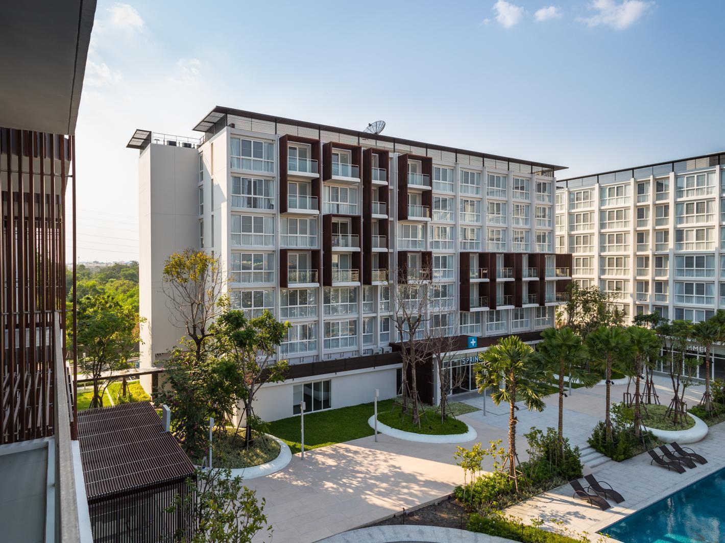 The Idle And Hotel